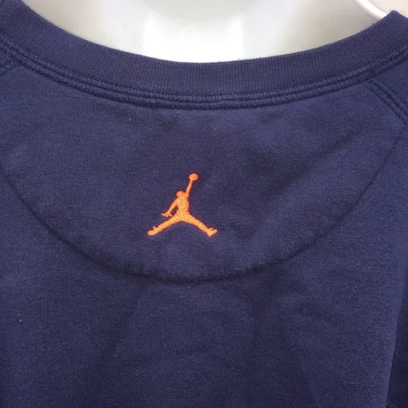 SOLD!! Nike Air Jordan with Extra Large Jumpman on the Chest - Picture 6 of 8